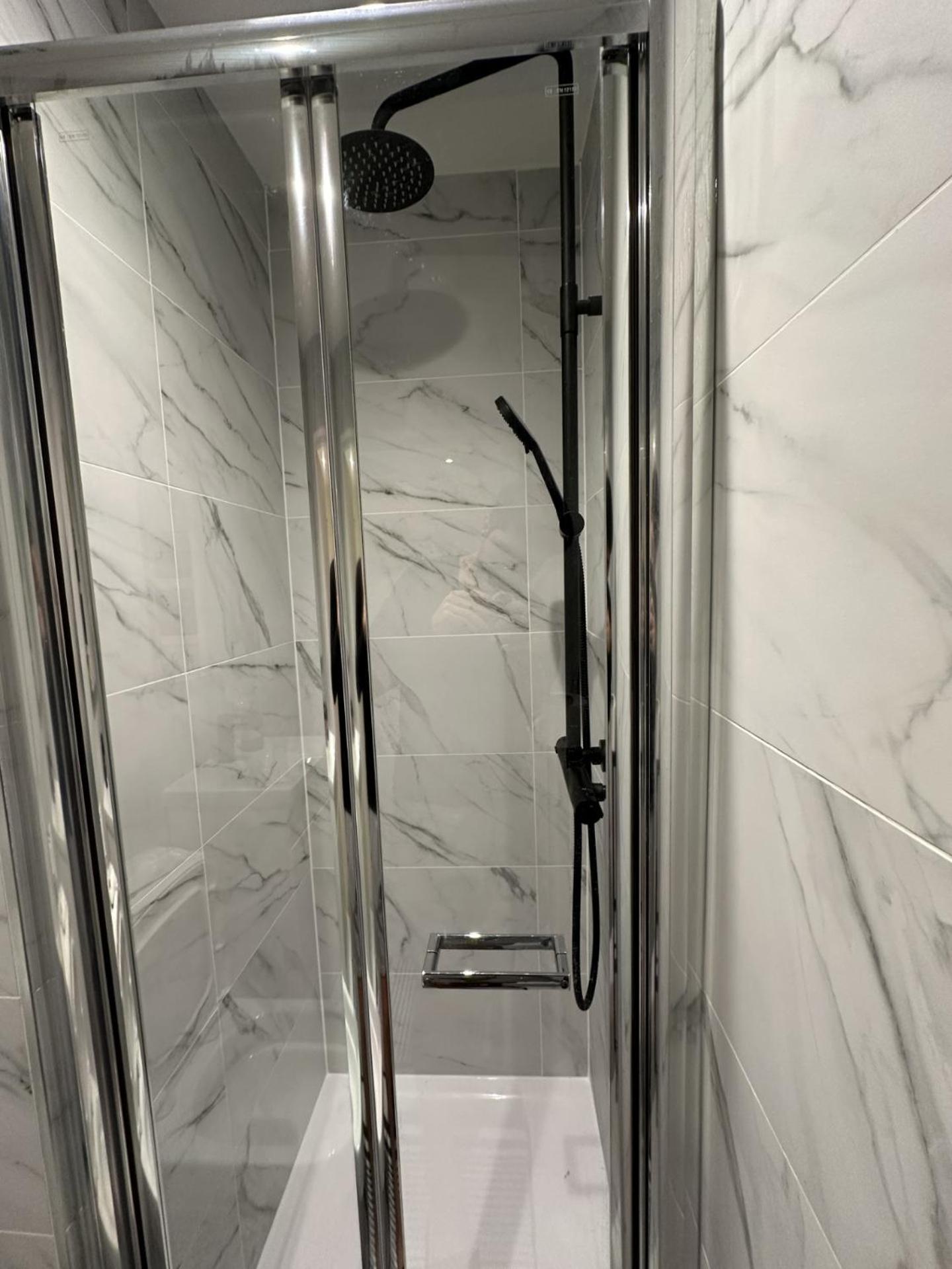 Brand New Suit Room 10 Min To Walk Central Line! Woodford Exterior photo